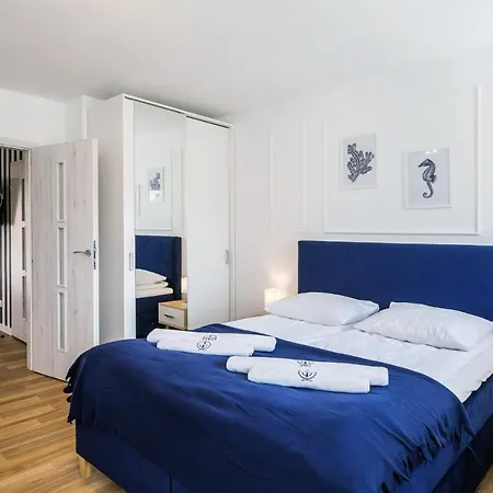 10b Niebieskie Dawniej Blue Marine Z Basenem Krytym, Odkrytym, Sala Zabaw, Animacjami Poddąbie