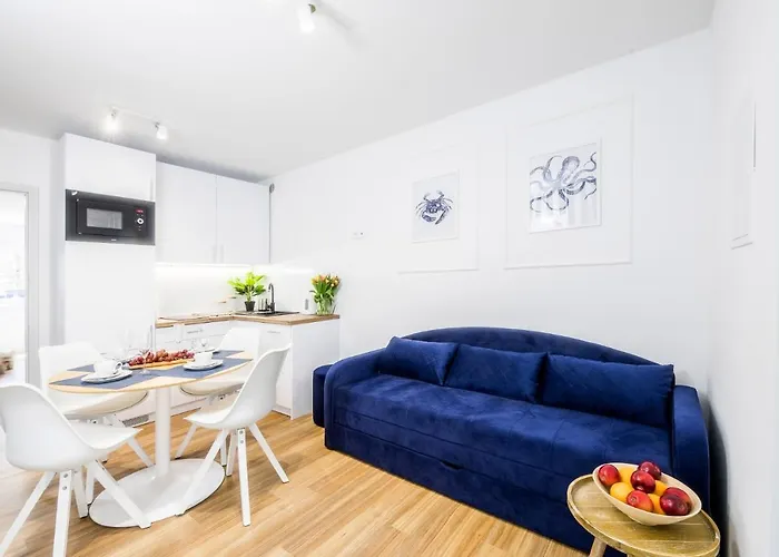 Апартаменты 10b Niebieskie Z Basenem Krytym, Odkrytym, Sala Zabaw, Animacjami Поддомбе