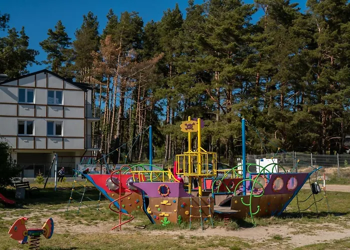 10b Niebieskie Z Basenem Krytym, Odkrytym, Sala Zabaw, Animacjami *