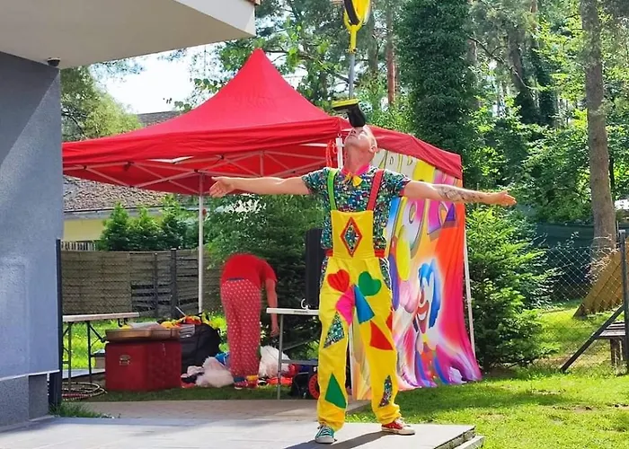 10b Niebieskie Z Basenem Krytym, Odkrytym, Sala Zabaw, Animacjami Апартаменты Поддомбе